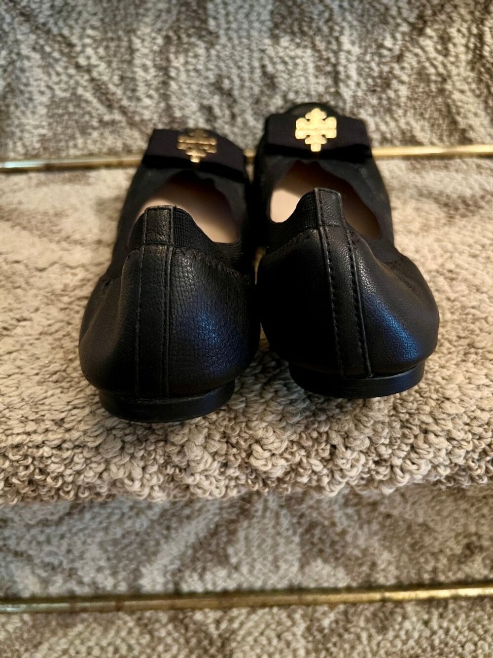 GUC Tory Burch Sedgwick Black Leather Logo Ballet Flats Shoes Size 7 - Picture 7 of 9